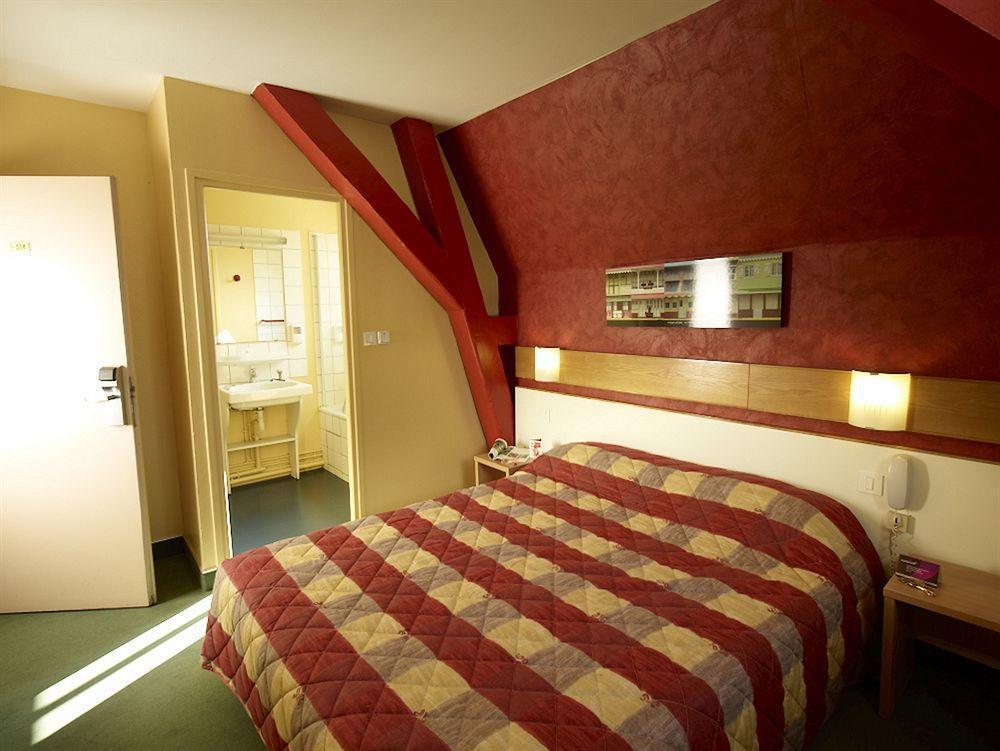 The Originals City, Hotel Continental, Poitiers Zewnętrze zdjęcie