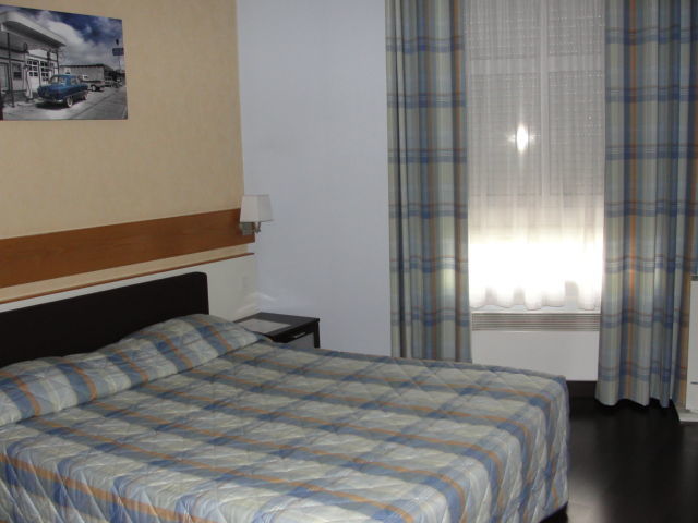 The Originals City, Hotel Continental, Poitiers Zewnętrze zdjęcie