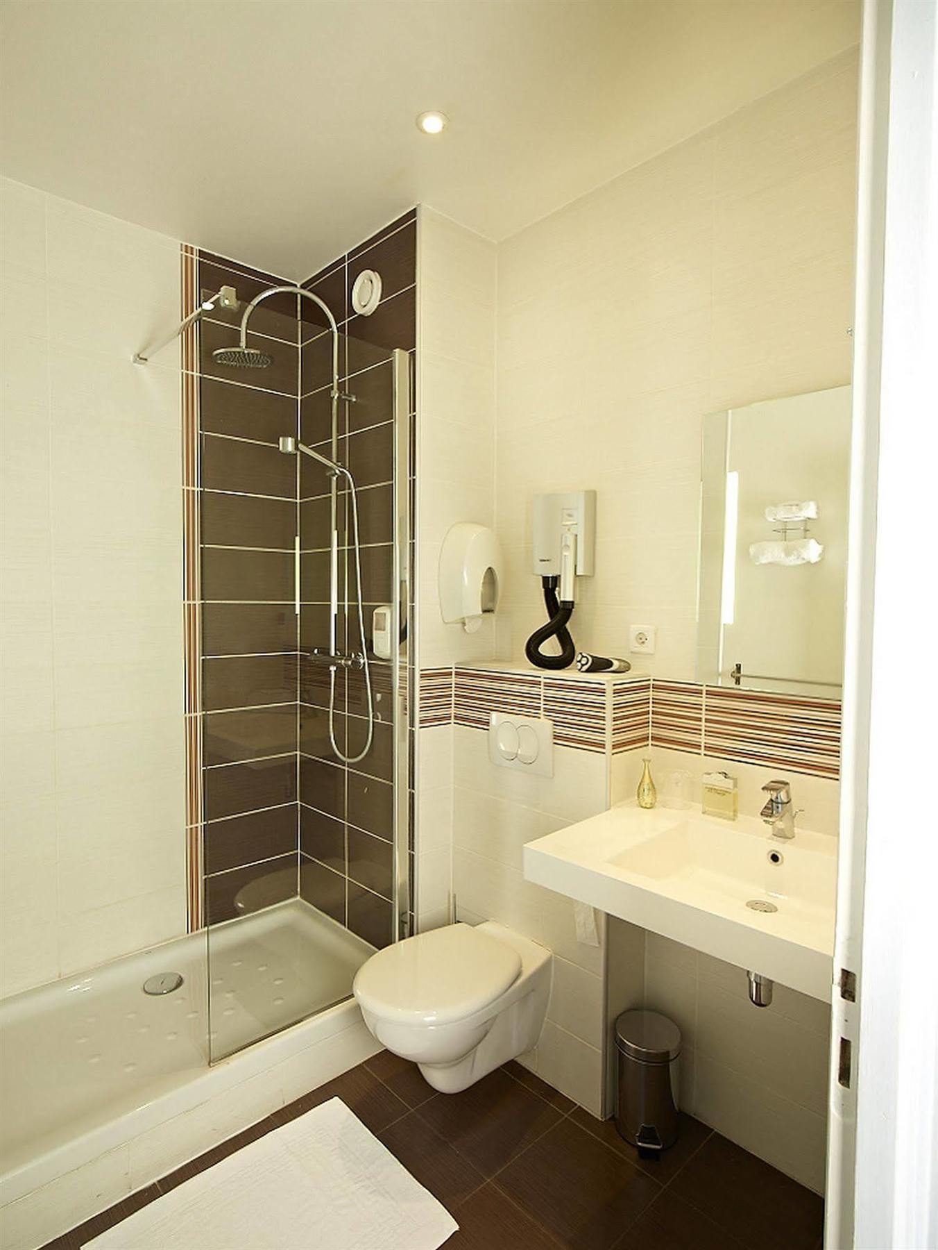 The Originals City, Hotel Continental, Poitiers Zewnętrze zdjęcie